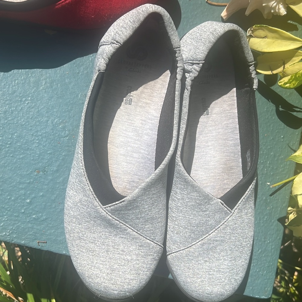 Clark's Cloudsteppers Size 11